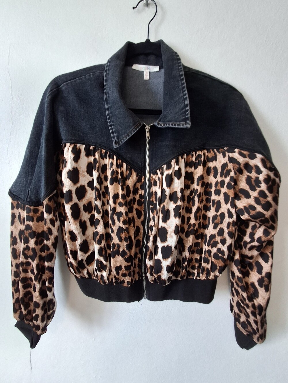 Leopard Print Zip-Front Bomber Jacket - Black & Brown